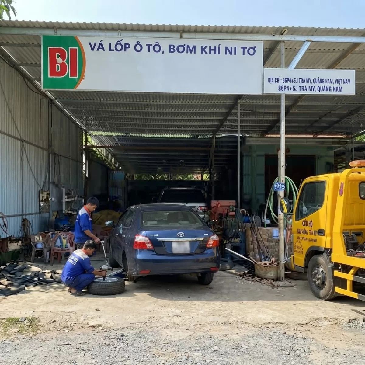 LÀM LỐP CỨU HỘ Ô TÔ TẬN NƠI QUẢNG NAM
