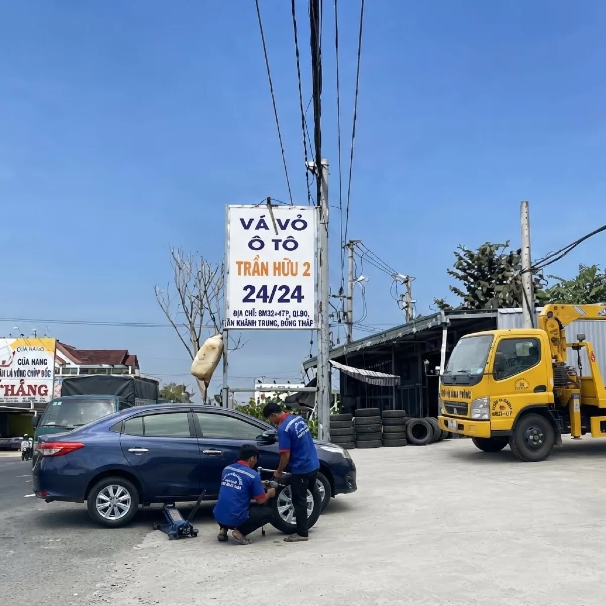VÁ VỎ CỨU HỘ Ô TÔ LẤP VÒ 24/24